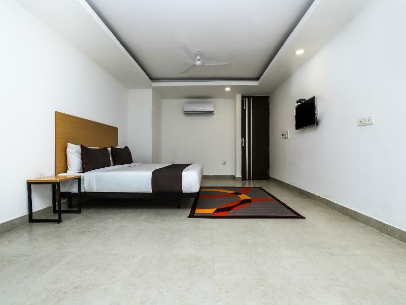 HOTEL COLLECTION 30101 RED CORAL HASSANPUR  DELHI  NATIONAL CAPITAL